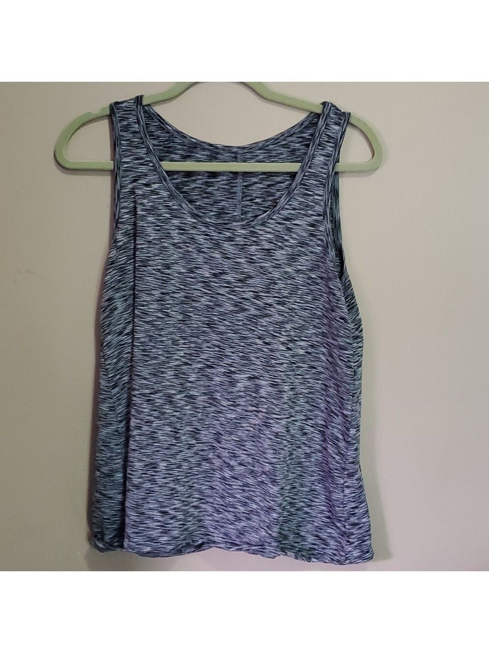 Ladies tank top size large